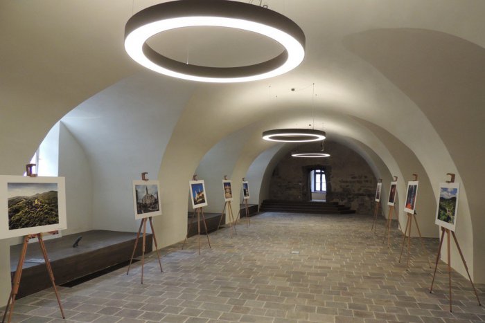 Ilustračný obrázok k článku Perla Pohronia láka na vynovené priestory: Nahliadnite! FOTO