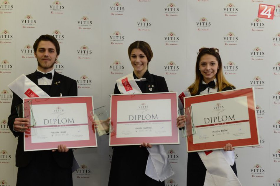 Ilustračný obrázok k článku Dominujeme juniorskému someliérstvu: Prvé dve miesta pre Nové Zámky, FOTO
