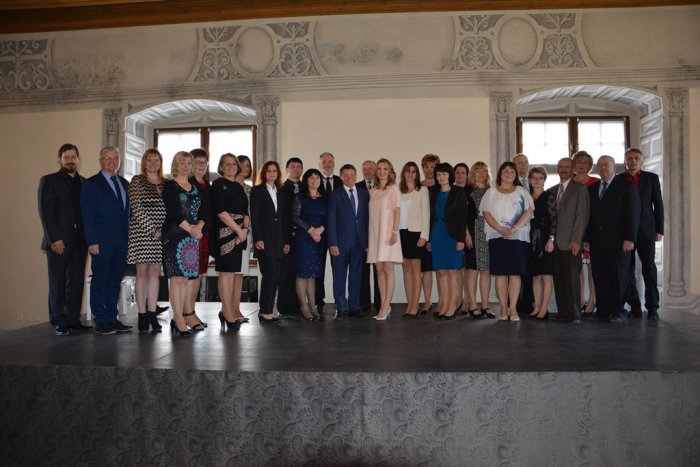 Ilustračný obrázok k článku Kraj ocenil 23 stredoškolských pedagógov