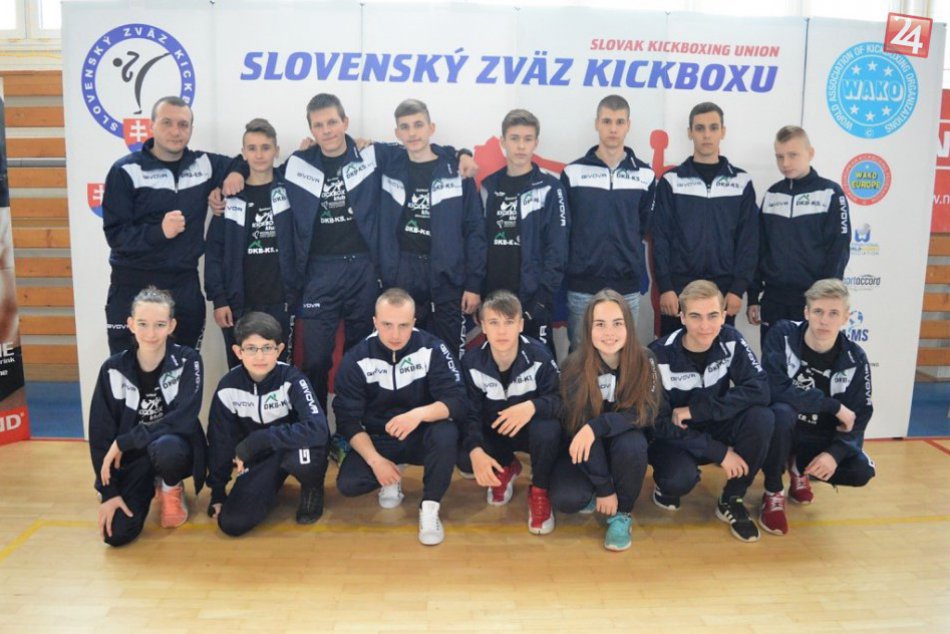 Ilustračný obrázok k článku Kickboxeri robia nášmu mestu dobré meno: Radosť z 15-tich medailí