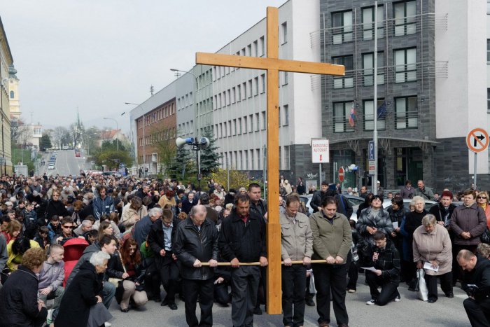 Ilustračný obrázok k článku PROGRAM na Veľkú noc: Veriaci sa v Nitre zídu na krížovej ceste a bohoslužbách