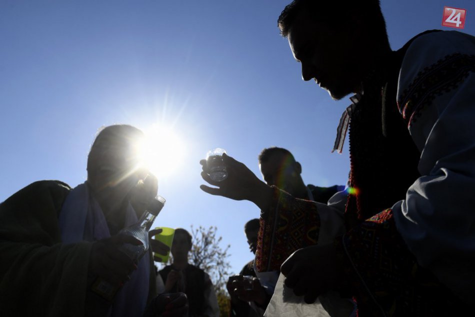 Ilustračný obrázok k článku RADÍME: Veľká noc je za dverami. Šoféri, stráňte sa alkoholu