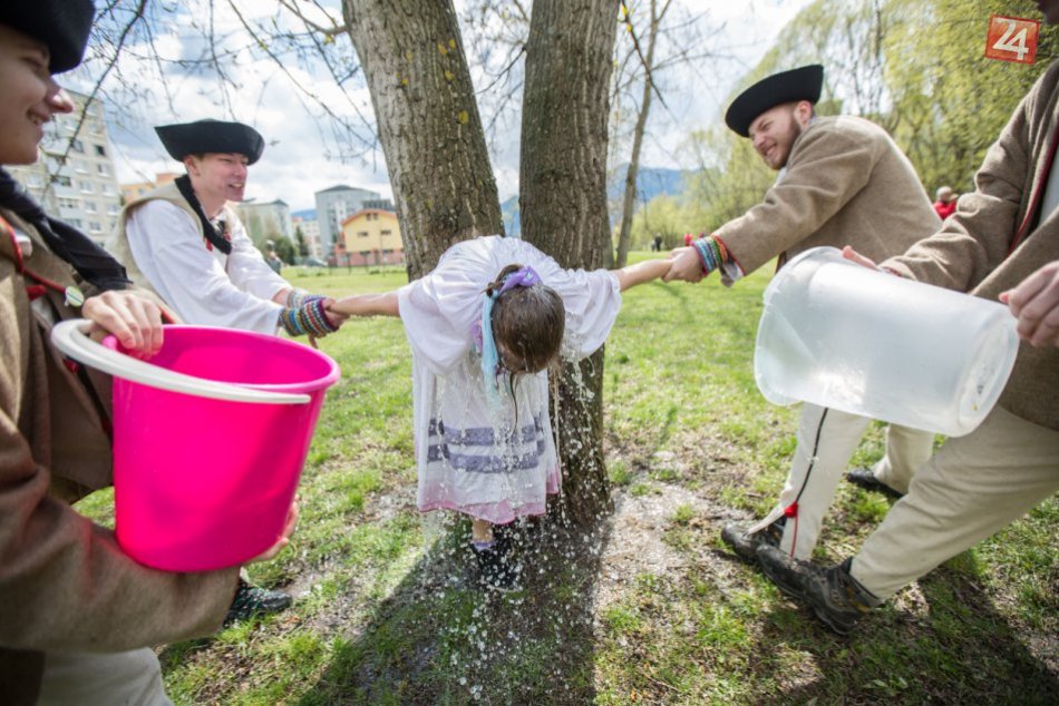 Ilustračný obrázok k článku PREHĽAD pre Mikulášanov: Predĺžený veľkonočný víkend možno stráviť aj takto