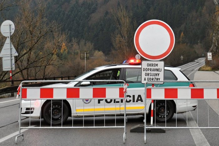 Ilustračný obrázok k článku Najbližšie víkendy vodičov nepotešia: Z Považskej do Púchova to priamo nepôjde