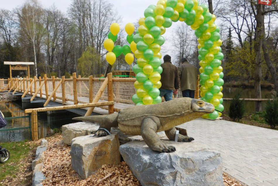 Ilustračný obrázok k článku Novoveská zoo otvorila svoje brány: Novinkami slon aj ostrov Madagaskar, FOTO