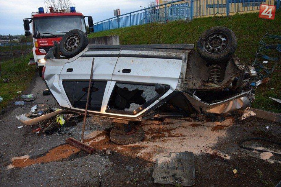 Ilustračný obrázok k článku FOTO: Vo Zvolene došlo k tragédii. Mladého vodiča (†25) vymrštilo z vozidla