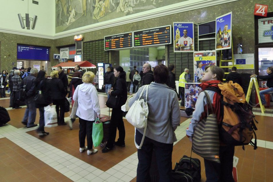 Ilustračný obrázok k článku Predĺžený víkend láka cestovať, ZSSK posilňuje vlaky InterCity a rýchliky