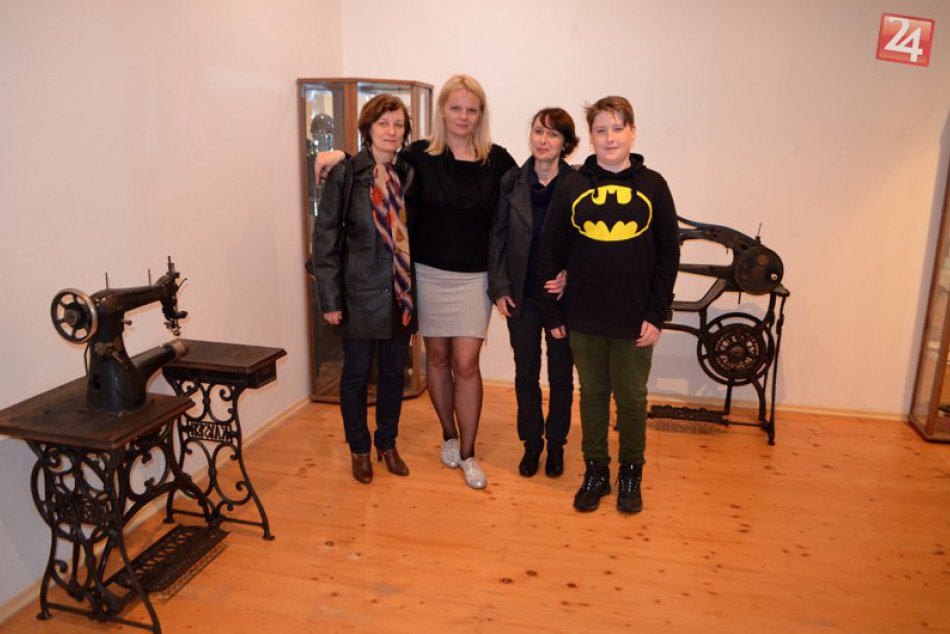 Ilustračný obrázok k článku FOTO: Výstava poukazuje na históriu obuvníckeho a čižmárskeho remesla