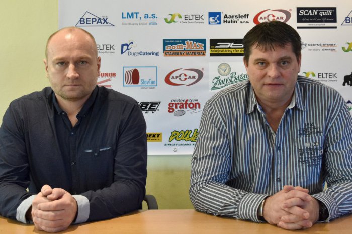 Ilustračný obrázok k článku Spišák v Mikuláši skončil: Nahradí ho Paukovček s Halajom