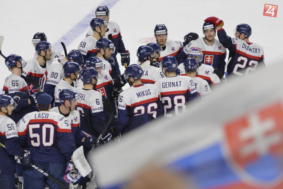 Ilustračný obrázok k článku SVET O SLOVENSKU: Popliesť hymnu na svetovom šampionáte je hanba!