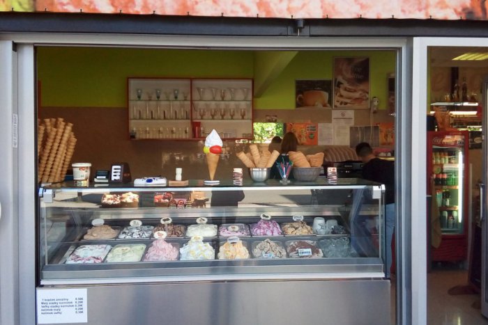 Ilustračný obrázok k článku FOTO: Mrazená pochúťka už láka Zvolenčanov. Zmrzlinári ponúkajú aj netradičné novinky