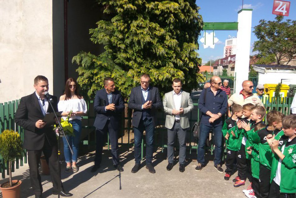 Ilustračný obrázok k článku FOTO: Spolu a vpred! Futbalová rodina si uctila veľkú osobnosť zámockého futbalu