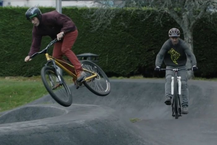 Ilustračný obrázok k článku Dočkáme sa novinky? Mesto uvažuje o vybudovaní tzv. pump tracku pre cyklistov