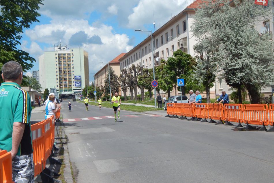 Ilustračný obrázok k článku Žiarsky bežecký sviatok sa blíži, pripravte sa: Štartovné, trate, kategórie...