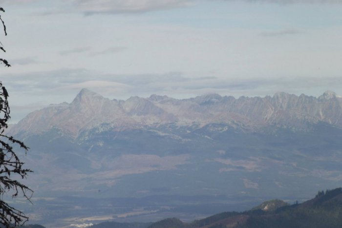 Ilustračný obrázok k článku FOTO: Skrz Ďumbier na Čertovicu. Čarokrásne pohľady, ktoré sa oplatí zažiť