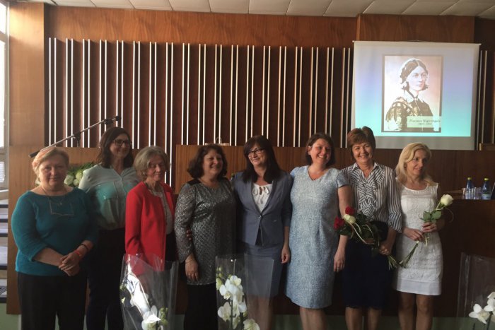 Ilustračný obrázok k článku Veľká pocta pre sestry zo zvolenskej nemocnice. Získali ocenenie Biele srdce