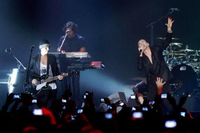 Ilustračný obrázok k článku Depešáci opäť roztancovali Bratislavu, a to aj napriek silnému dažďu