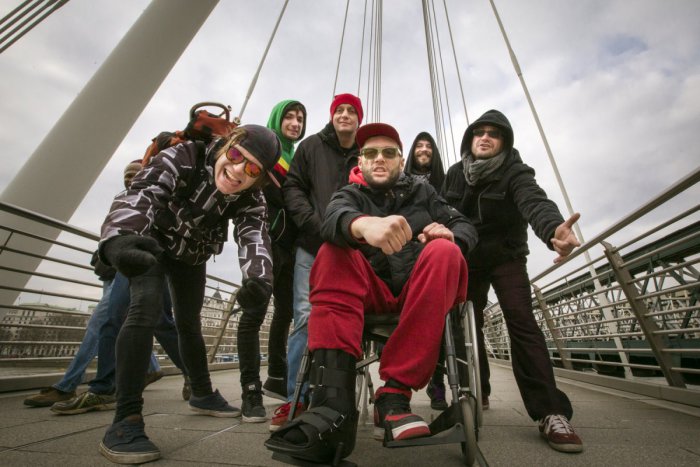 Ilustračný obrázok k článku Kapela zo Spišskej má na svete nový klip: Pesnička so silným odkazom, VIDEO