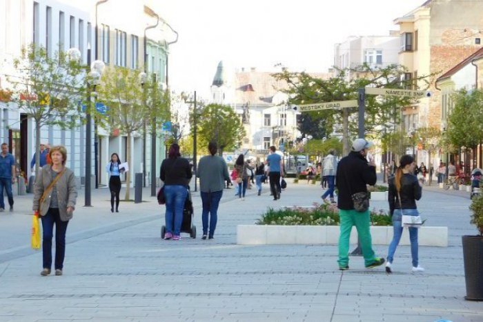 Ilustračný obrázok k článku V Trnave odštartoval výdaj jódových tabliet: Denne odovzdajú stovky balení