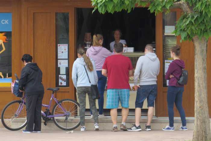 Ilustračný obrázok k článku Zmrzlinári v centre Michaloviec sa už činia: Takéto nové príchute sa rozhodli zaradiť do ponuky!