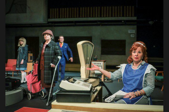 Ilustračný obrázok k článku Novú hru SND inšpiroval skutočný príbeh. Obyvateľov domu terorizovala záhadná suseda