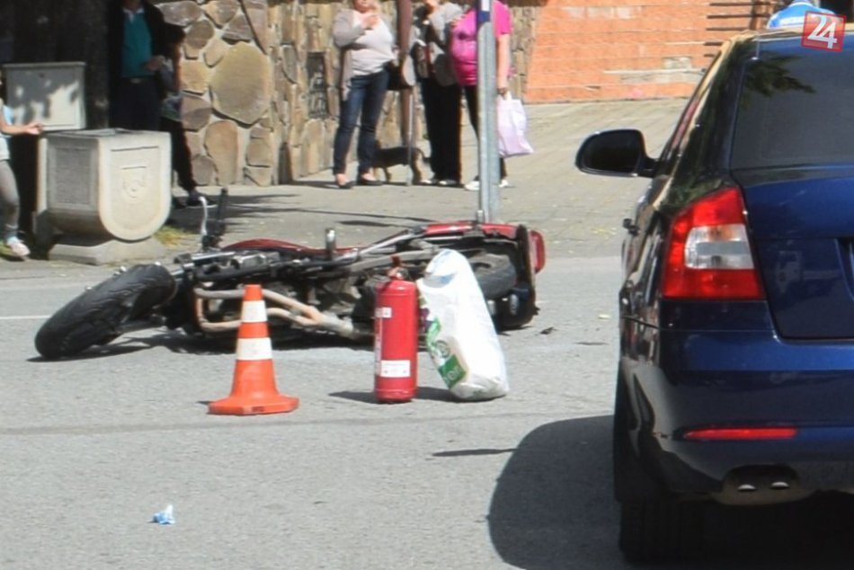 Ilustračný obrázok k článku Smrteľná nehoda na výjazde z Humenného: Zrážku neprežil motocyklista (†33)