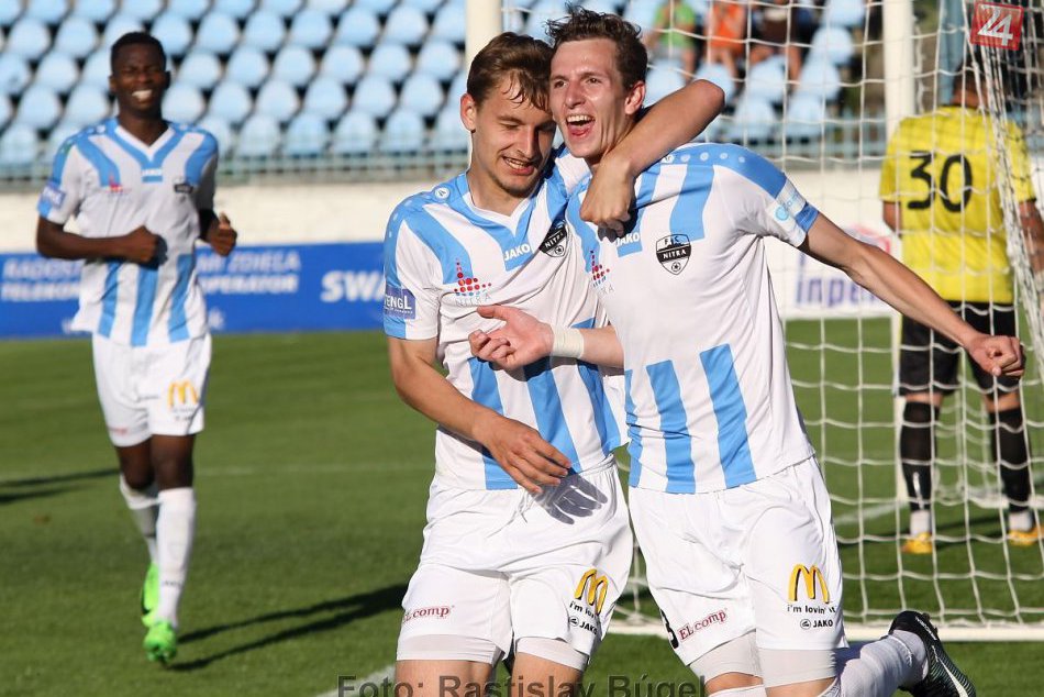 Ilustračný obrázok k článku Nitra sa doma rozlúčila so sezónou: Futbalisti FC Nitra porazili Liptovský Mikuláš, FOTO