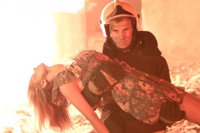 Ilustračný obrázok k článku Kollárovci opäť valcujú: Dokonalý videoklip a pieseň na prvých priečkach v sledovanosti na YouTube