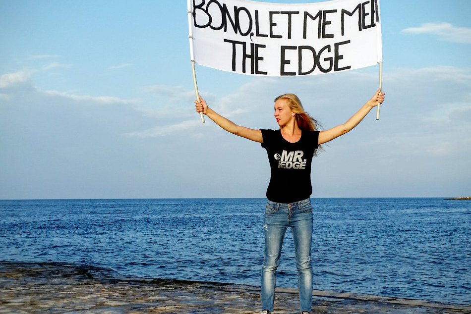 Ilustračný obrázok k článku Prešovčanka Viktória Terézia: Zoznámte sa s mimoriadnou fanúšičkou kapely U2