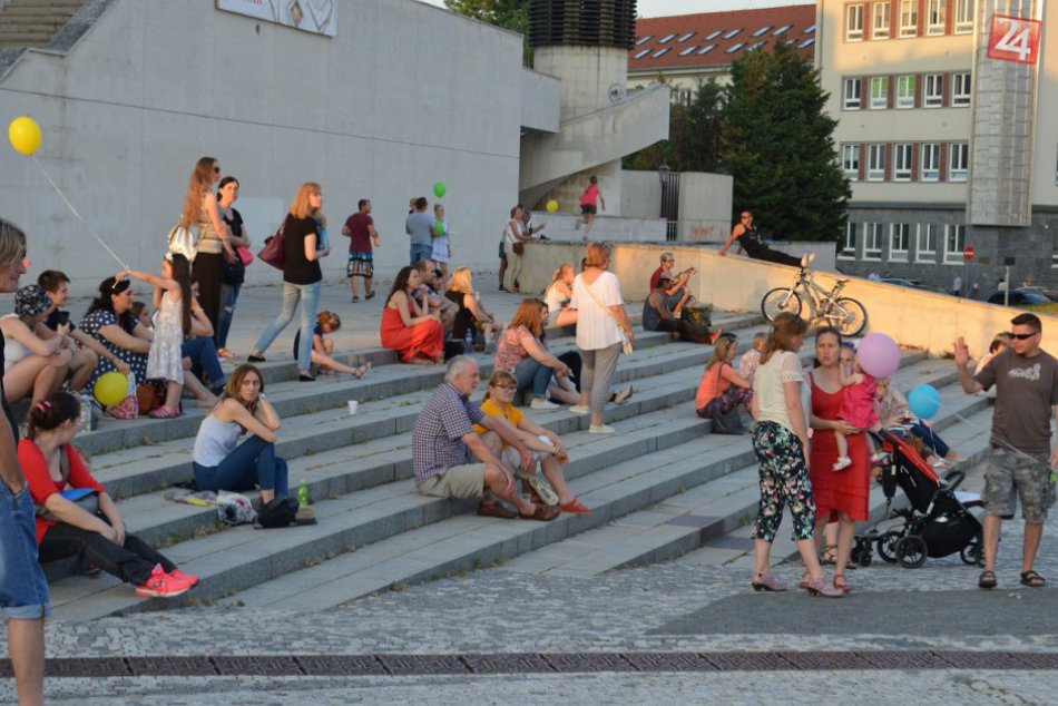 Ilustračný obrázok k článku Čoho sa Slováci boja najviac? Prevláda terorizmus, sociálna nerovnosť a úpadok škôl