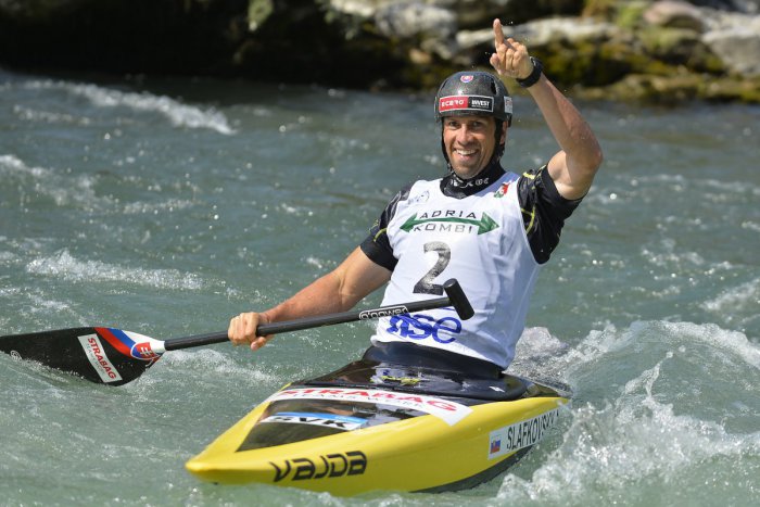 Ilustračný obrázok k článku Majstrovstvá Európy vo vodnom slalome: Singlista Slafkovský so zlatom, bronz pre Martikána