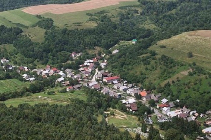 Ilustračný obrázok k článku Starosta Lukavice: Raz sa spojíme s Bardejovom