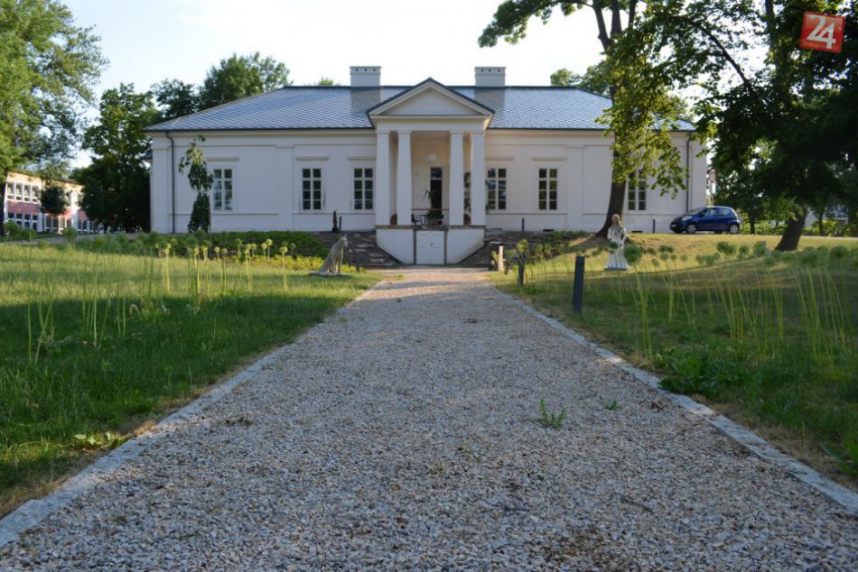 Ilustračný obrázok k článku Z domu nemusíte ani na krok: Múzeum odkrýva svoje poklady na diaľku