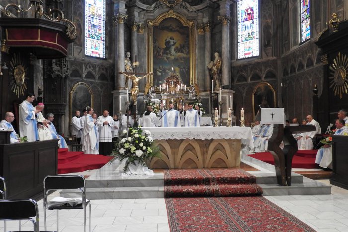 Ilustračný obrázok k článku Rožňavská diecéza má nových pastierov