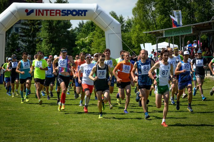 Ilustračný obrázok k článku FOTO priamo z akcie: Ondrašovská horička privítala stovky pretekárov