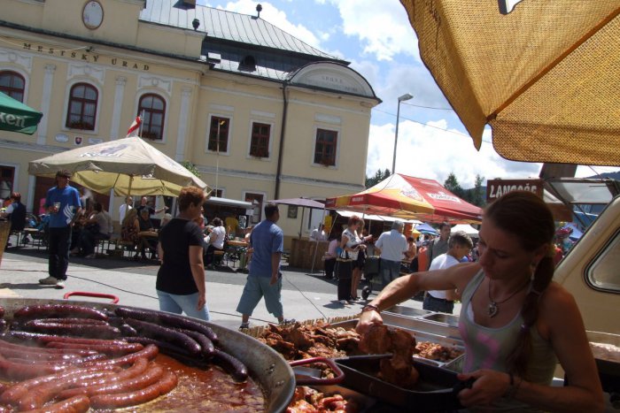 Ilustračný obrázok k článku Ako stráviť blížiaci sa víkend? V Revúcej a okolí nuda nehrozí, stačí jeden klik