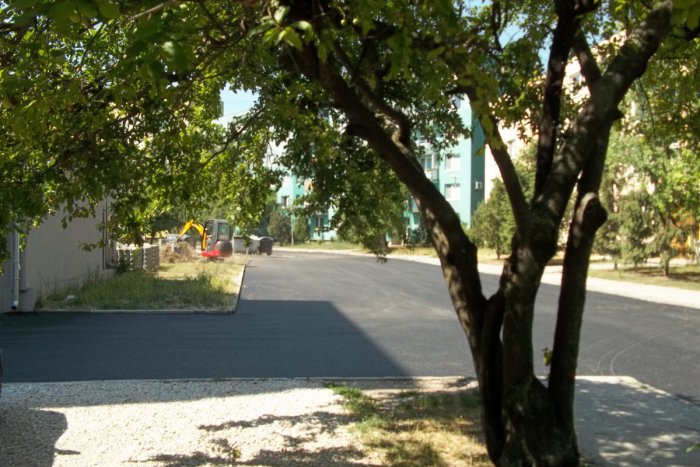 Ilustračný obrázok k článku FOTO: Cintorínska ulica sa modernizuje, čochvíľa bude dokončená