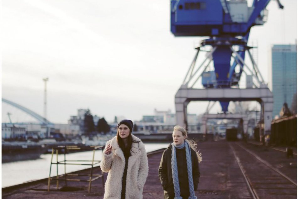 Ilustračný obrázok k článku Všetko nejde len tak zmyť. Do kín prichádza Špina s témou sexuálneho násilia