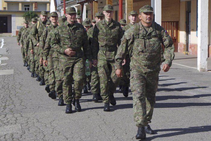 Ilustračný obrázok k článku Takmer 250 ľudí sa prihlásilo na dobrovoľnú vojenskú prípravu: 108 splnilo podmienky