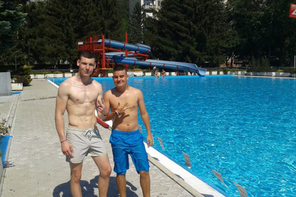 Ilustračný obrázok k článku Považskobystrické letné kúpalisko otvorené: FOTO a VIDEO z prvého dňa