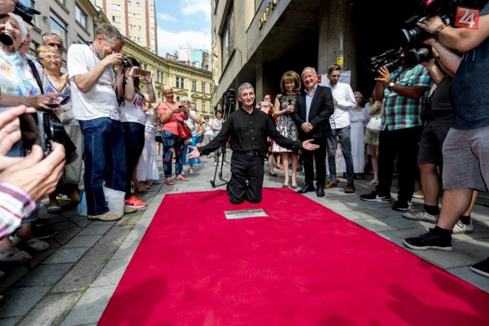 Ilustračný obrázok k článku Filmový chodník slávy v Bratislave je odkazom pre budúce generácie