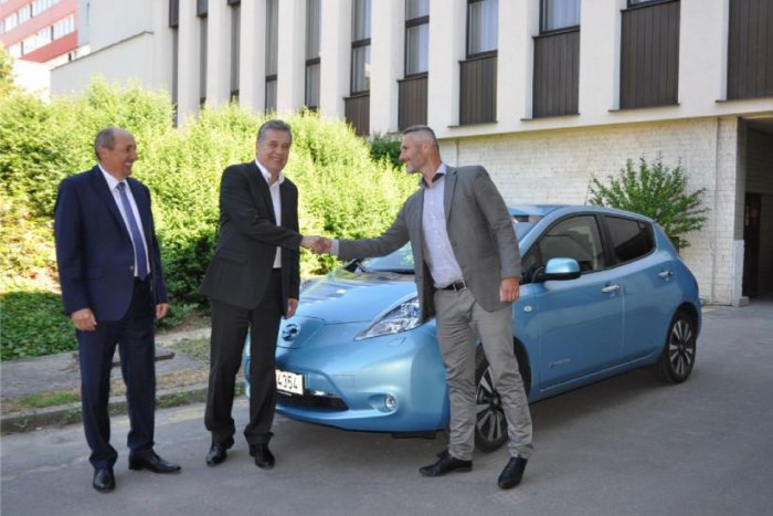 Ilustračný obrázok k článku Mesto Nitra má požičaný elektromobil: Kto sa v ňom vozí?