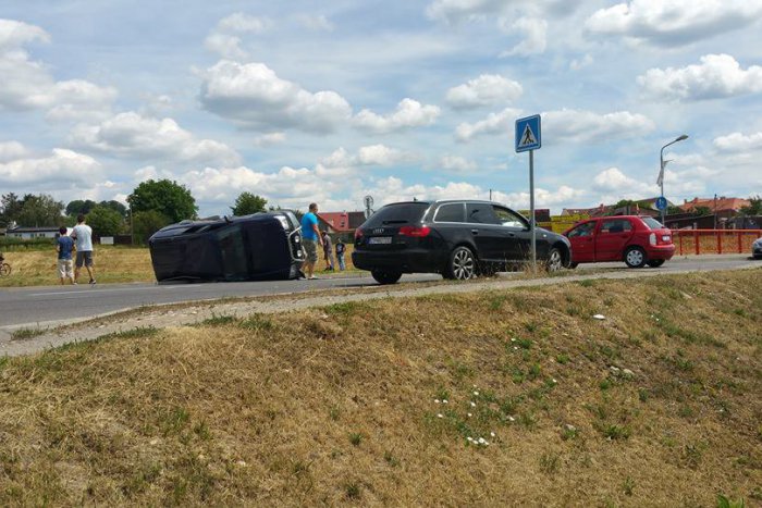 Ilustračný obrázok k článku FOTO: Nehoda 3 áut na ulici vo Zvolene. Z miesta hlásia zranenie