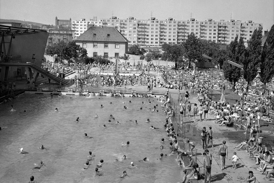 Ilustračný obrázok k článku RETRO: Veľké medzinárodné preteky aj relax Bratislavčanov. Ako vyzerala Matadorka kedysi?