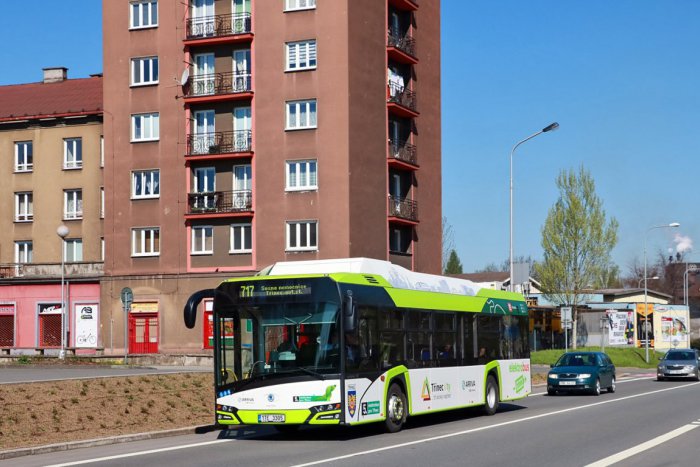 Ilustračný obrázok k článku Moderný elektrobus prichádza: Nabijete si v ňom telefón, schladí vás klimatizácia