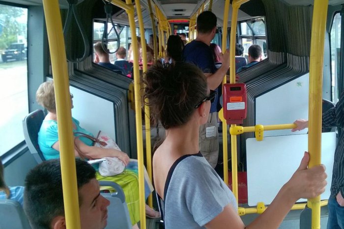 Ilustračný obrázok k článku MHD v Štúrove sa darí: Jej služby využilo minulý rok vyše 100-tisíc cestujúcich