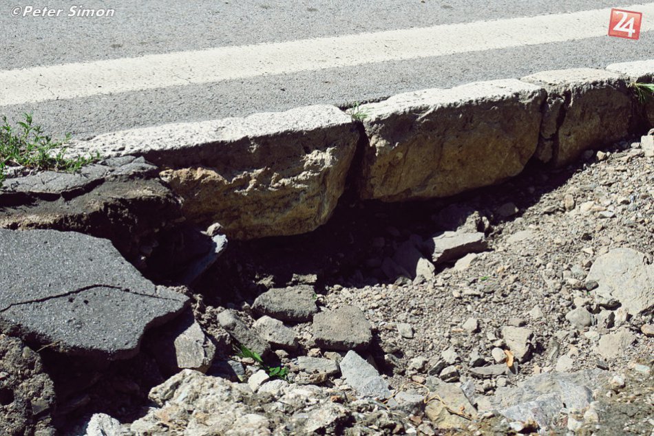 Ilustračný obrázok k článku V Žiline pribudnú nové chodníky: Obyvatelia TÝCHTO častí, môžete sa tešiť