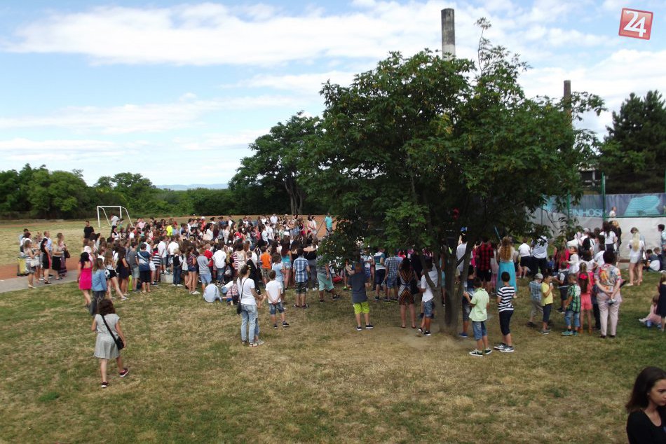 Ilustračný obrázok k článku Hlohovskí žiaci sa nestačili diviť: Obrovské prekvapenie na záver školského roka!