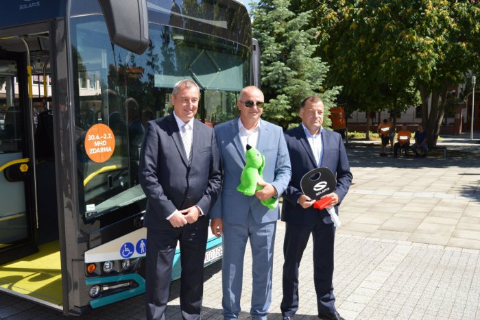 Ilustračný obrázok k článku Elektrobus dostal zelenú: Šaľania sa mohli zviezť zadarmo