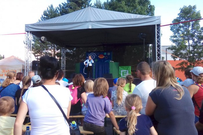 Ilustračný obrázok k článku FOTO: Veľkolepý štart prázdnin na Zlatom Potoku. Vivat vakácie bavili Zvolenčanov